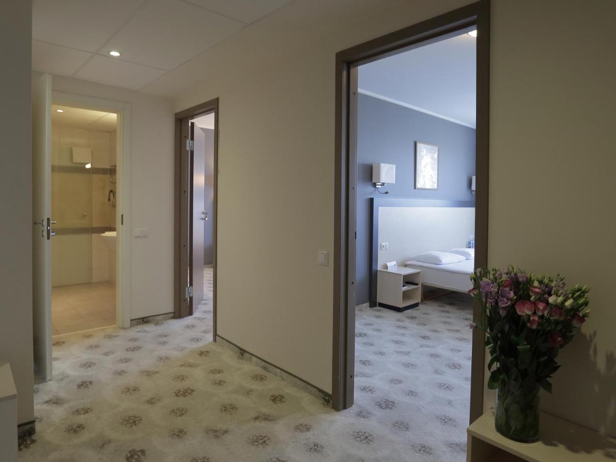 Aurora Hotel 3*