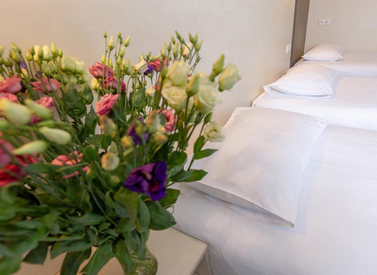 Hotel Aurora 3*