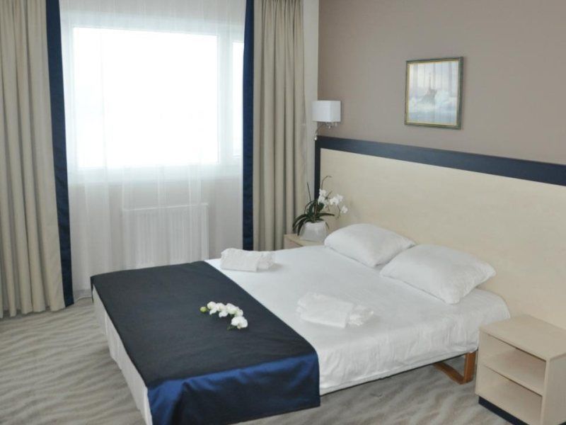 Hotel Aurora 3*