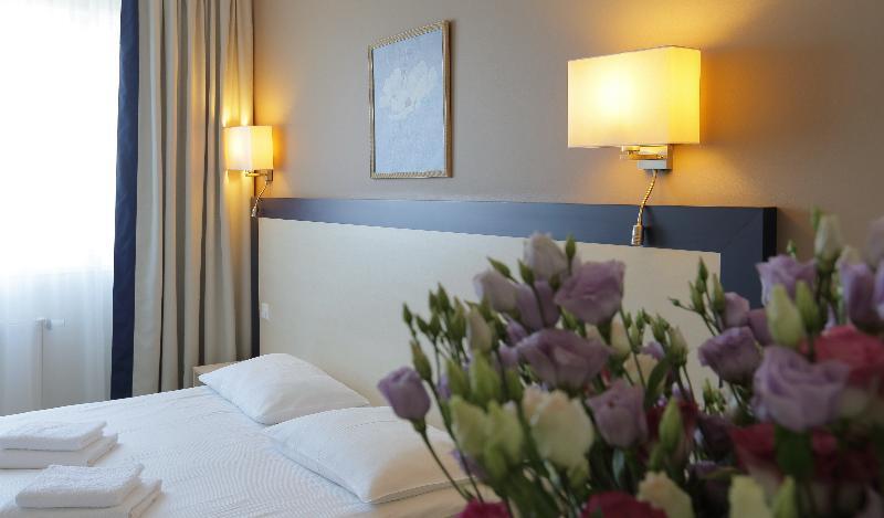 Hotel Aurora 3*